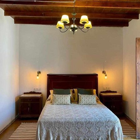 Villa La Casona de la Sierra Higuera De La Sierra  Exterior foto