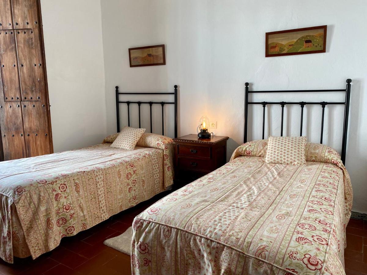 Villa La Casona de la Sierra Higuera De La Sierra  Exterior foto
