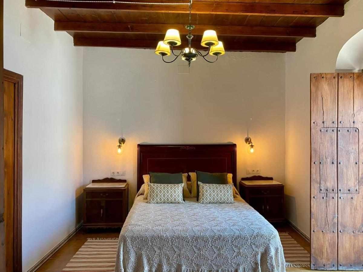 Villa La Casona de la Sierra Higuera De La Sierra  Exterior foto